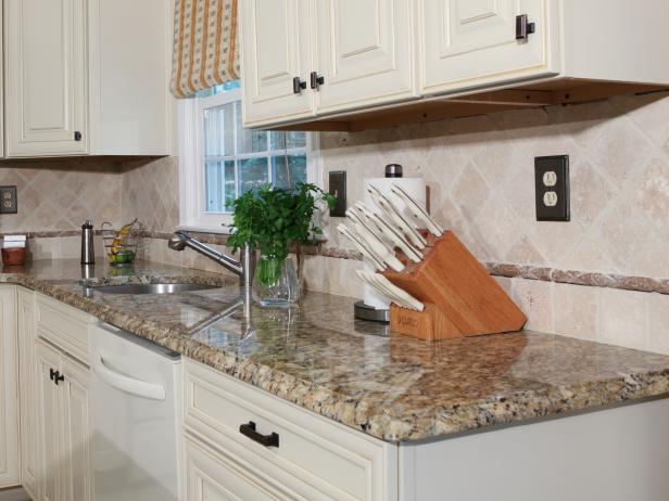 Cách lắp đặt mặt đá granite cho tủ bếp dưới
